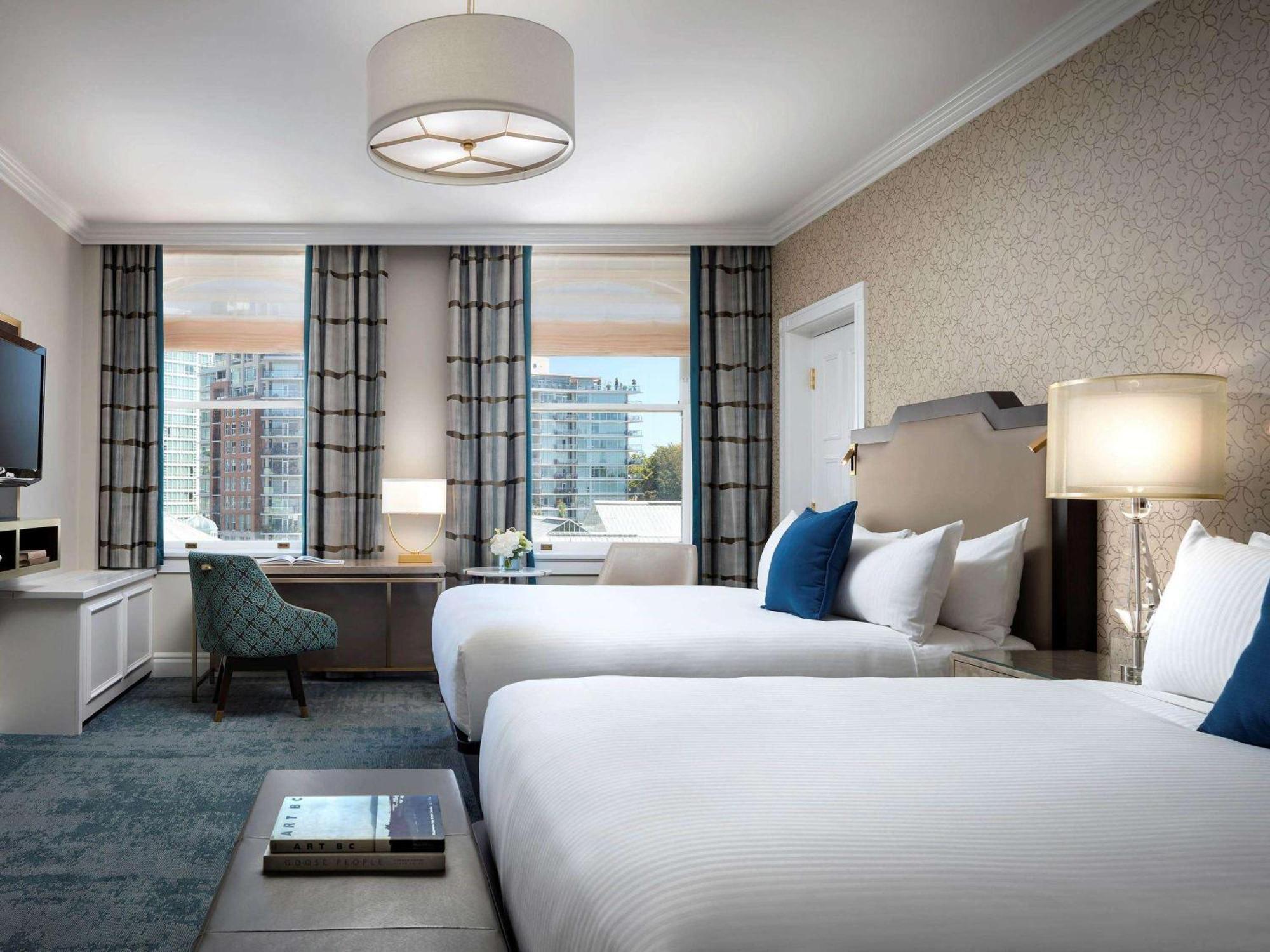 Fairmont Empress Hotel Victoria Esterno foto A guest room at the Hotel Commonwealth